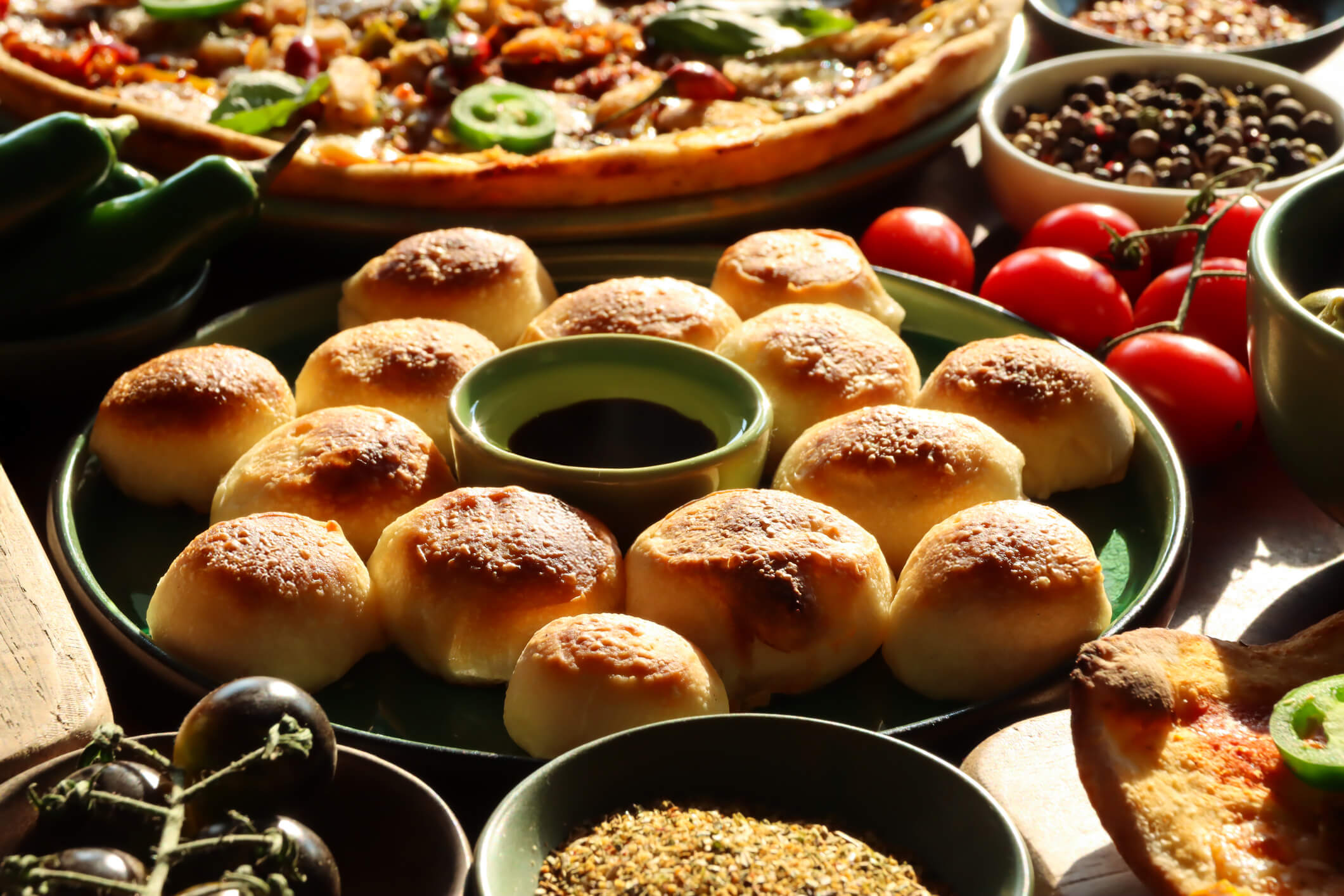 Optez pour une cuisine libanaise authentique aux Délices du Cèdre